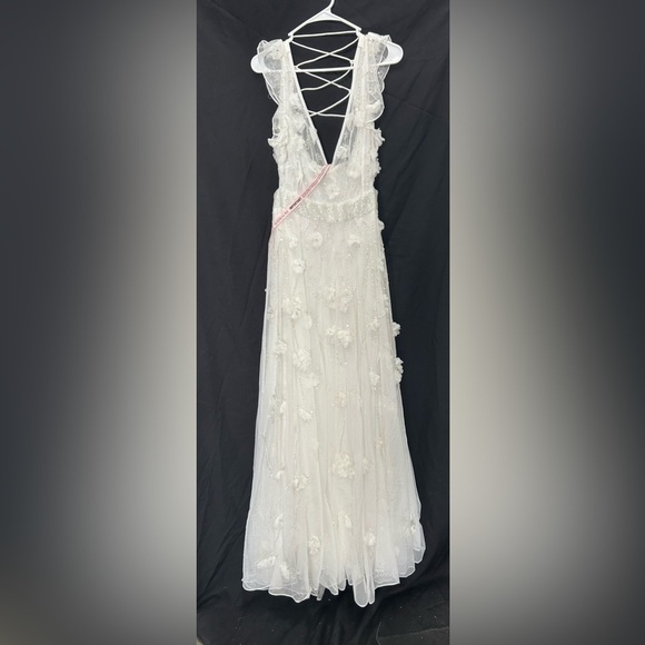 MAC DUGGAL 70275 NWT Embellished Lace Up Flowy Gown - Picture 4 of 7